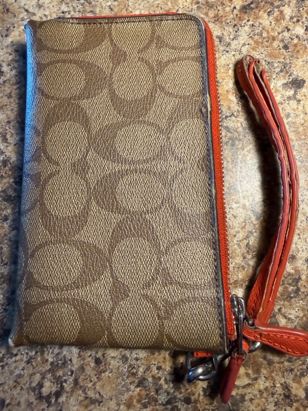 Coach Brown and Red Wristlet-excellent shape-#440 - Picture 4 of 4